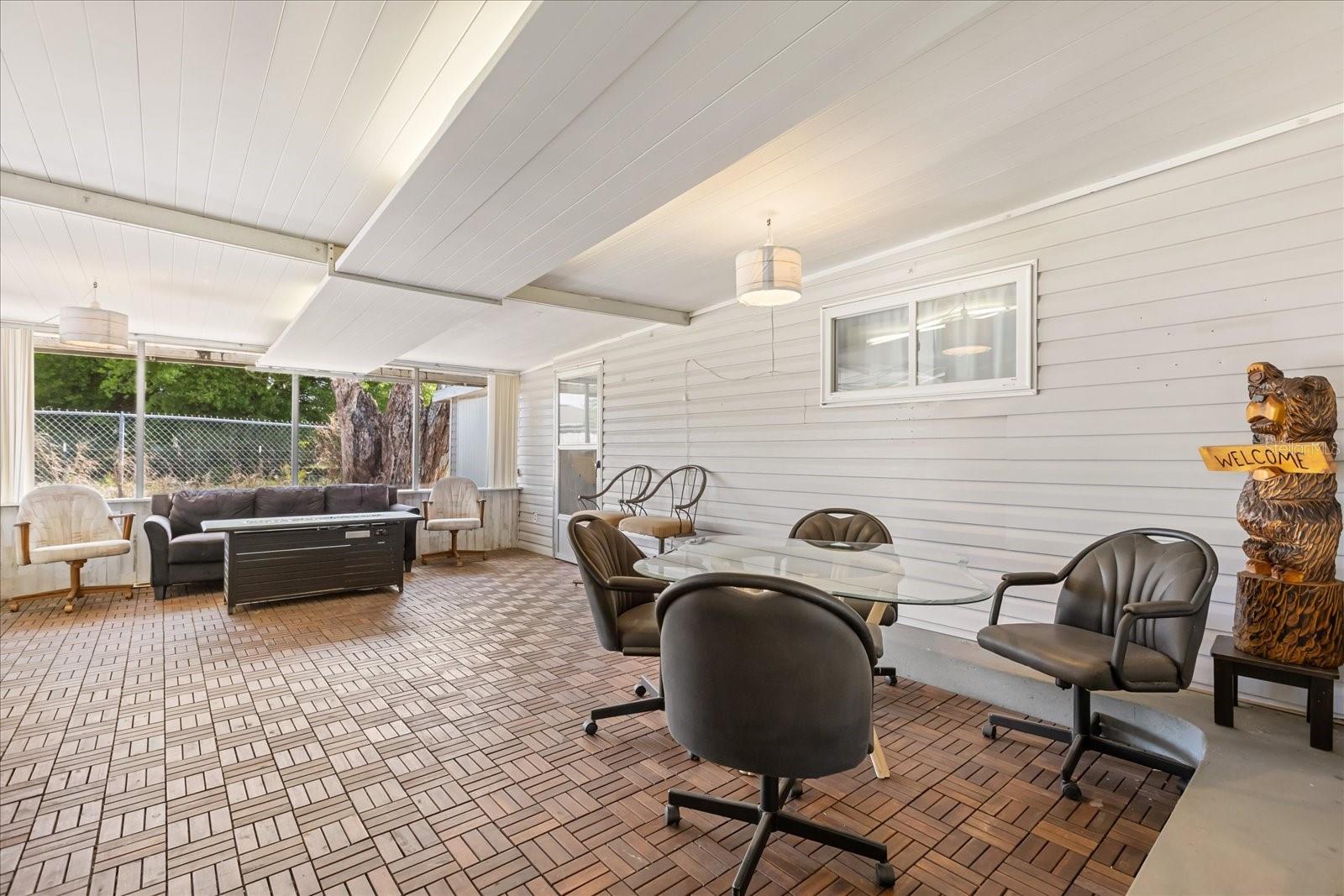 Image 3 of 26 For 11504 Hickory Lane