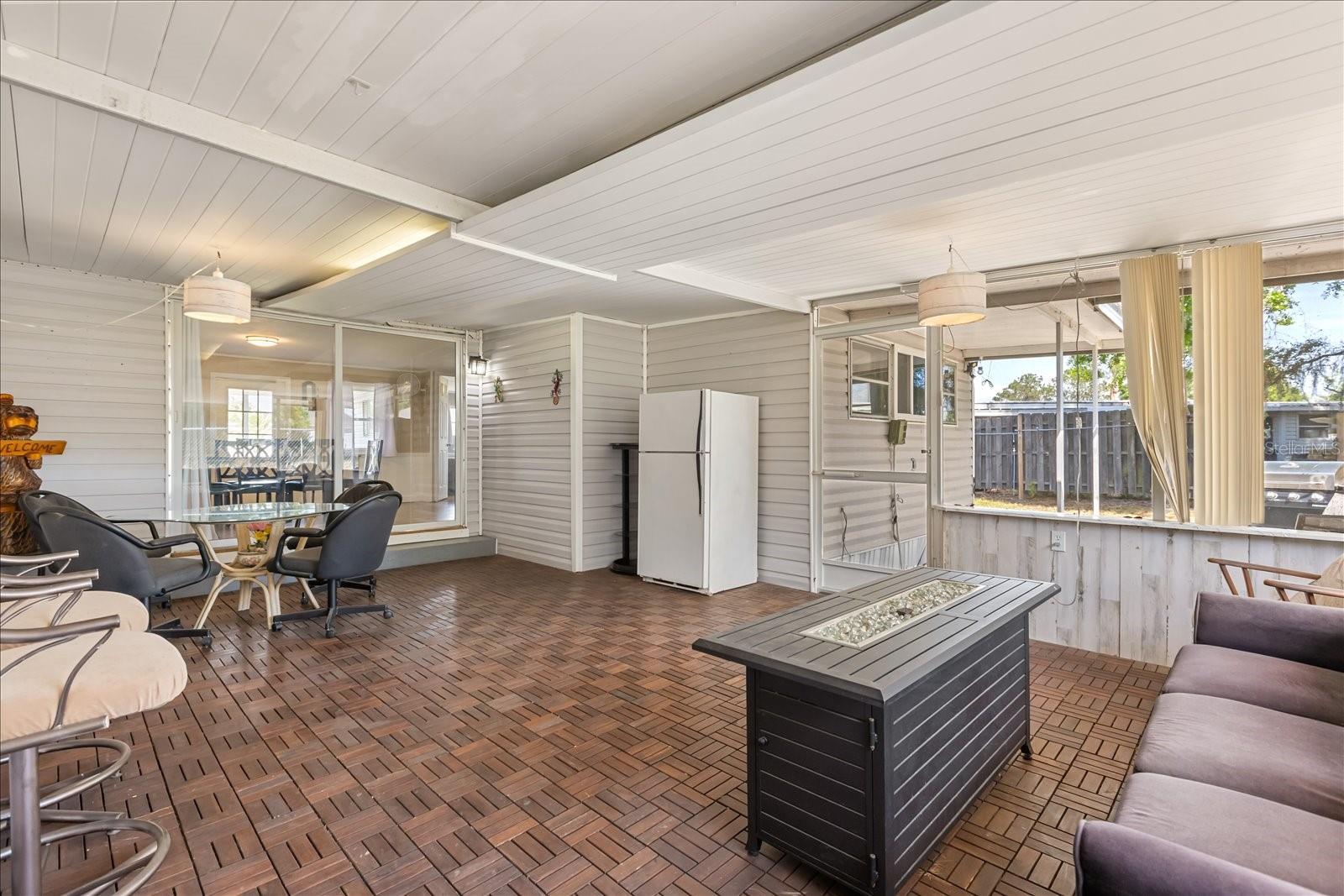 Image 4 of 26 For 11504 Hickory Lane