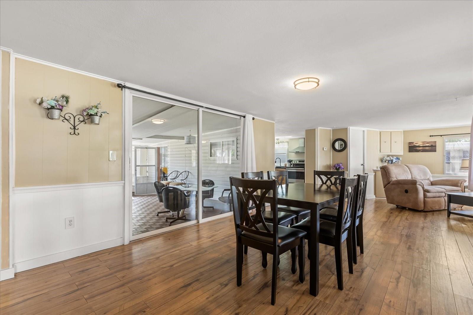 Image 8 of 26 For 11504 Hickory Lane