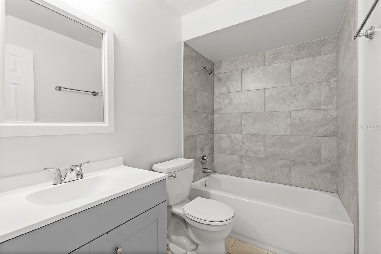 Image 12 of 19 For 11604 Shilpa Court