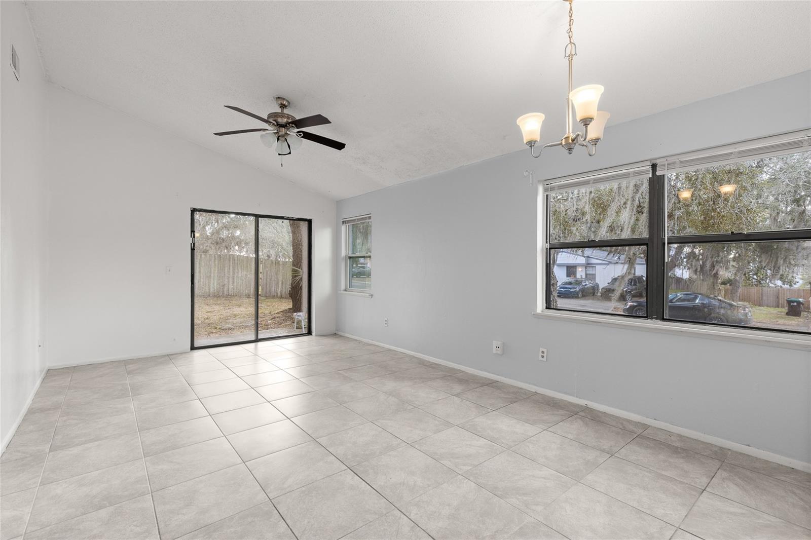 Image 7 of 19 For 11604 Shilpa Court