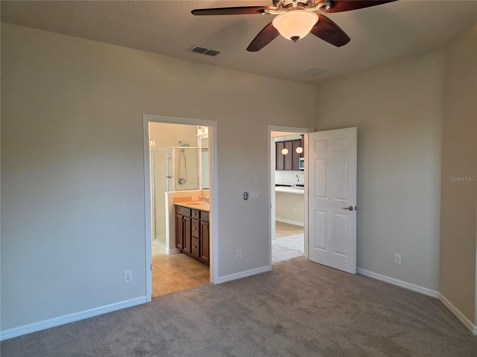 Image 17 of 36 For 4772 Silver Birch Way