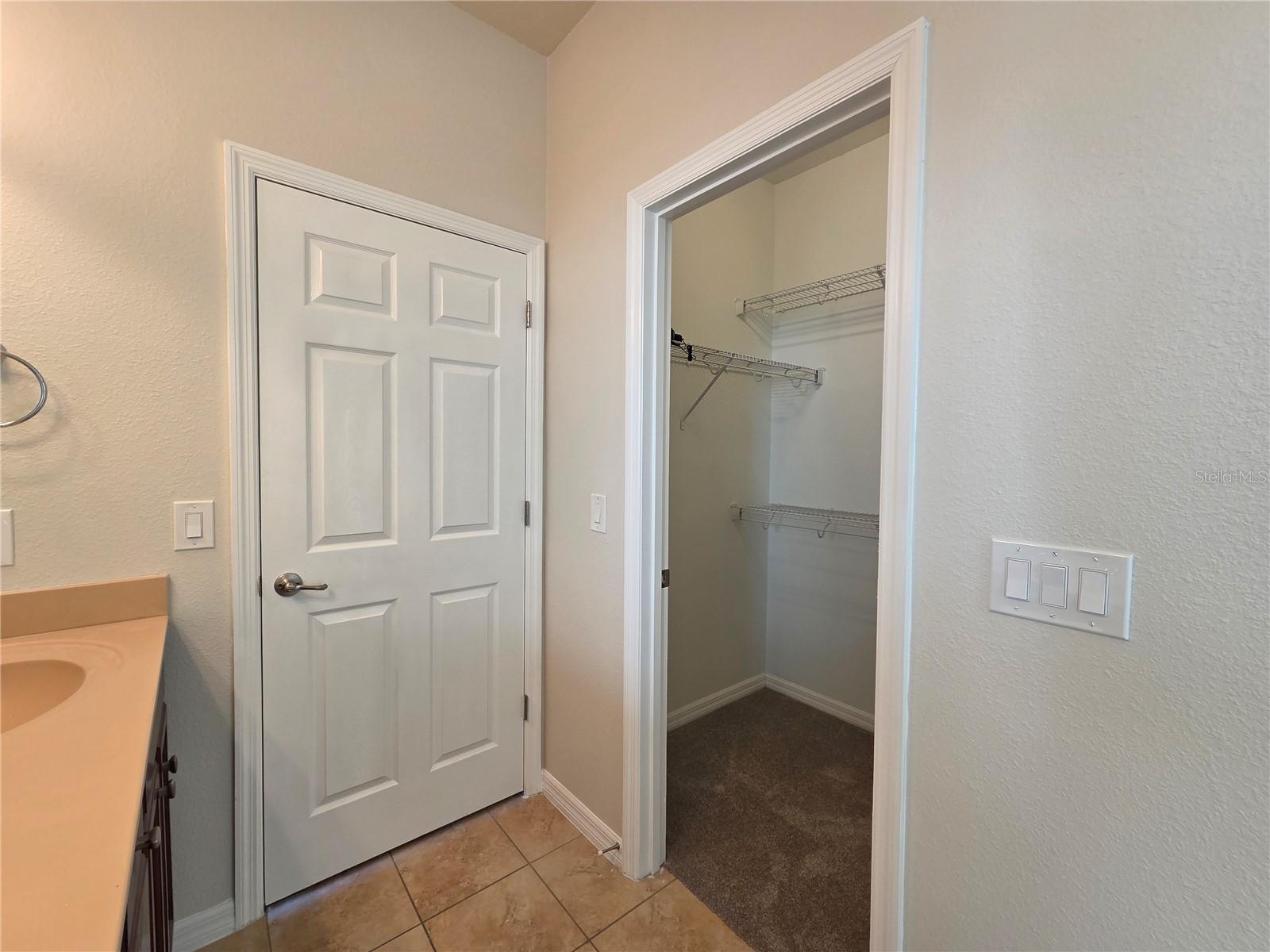 Image 19 of 36 For 4772 Silver Birch Way