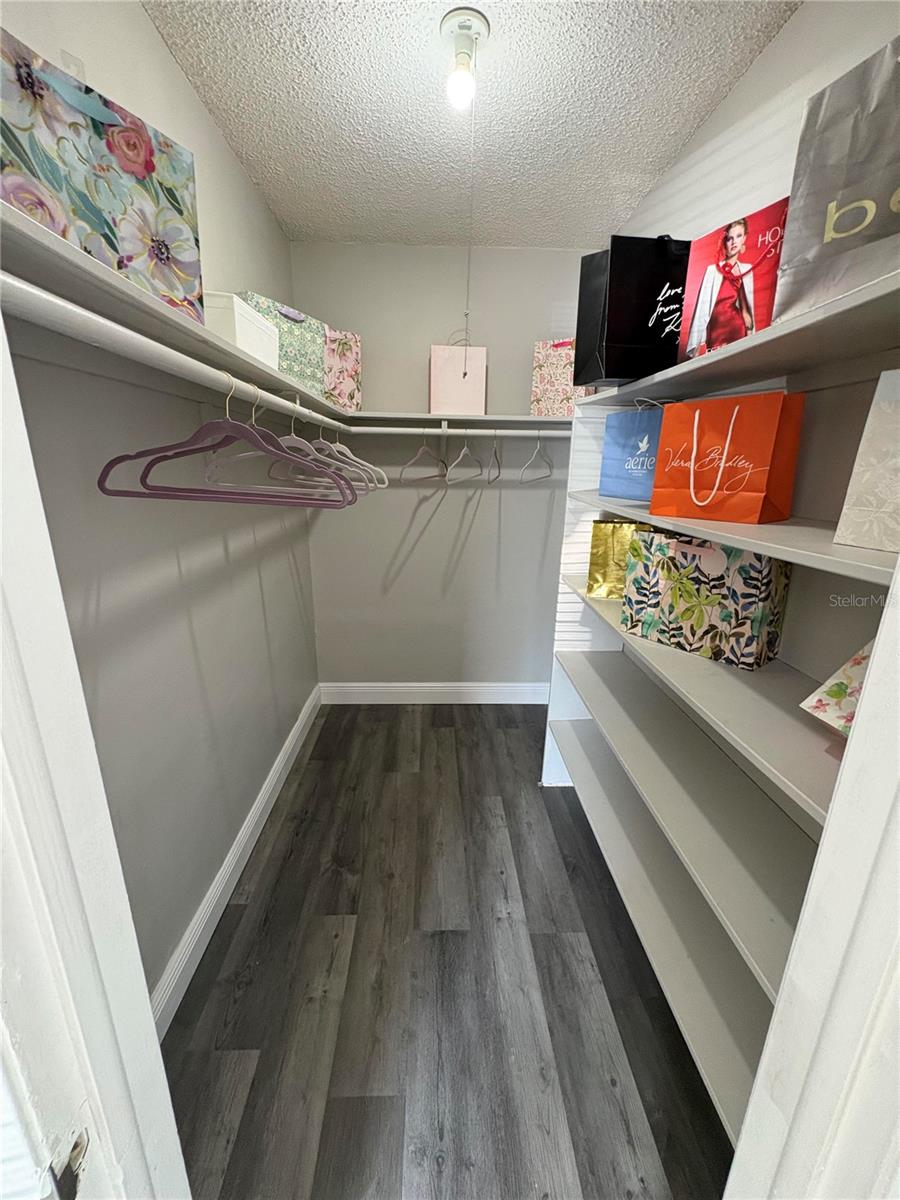 Image 14 of 18 For 4265 Semoran Boulevard 5