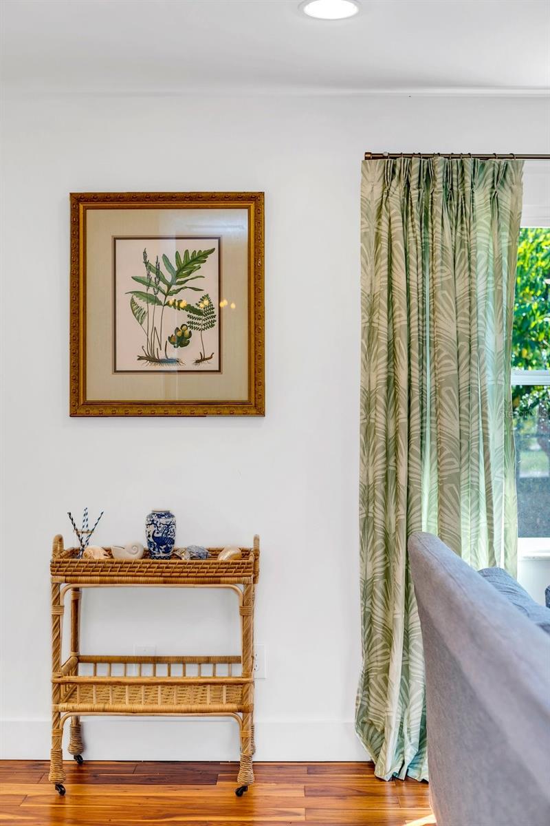 Image 6 of 37 For 1640 Palm Avenue