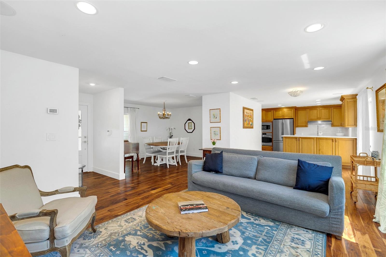 Image 7 of 37 For 1640 Palm Avenue