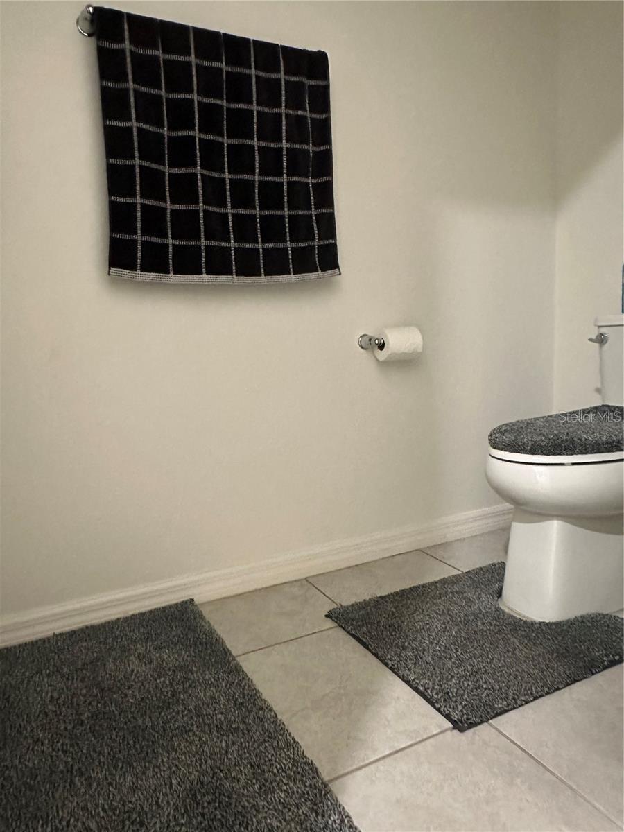 Image 33 of 47 For 3855 Hampton Chase Lane