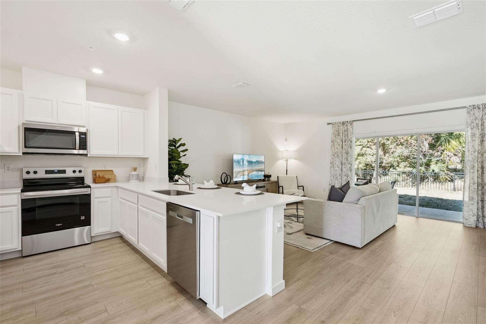 Image 14 of 36 For 3511 Wye Oak Drive