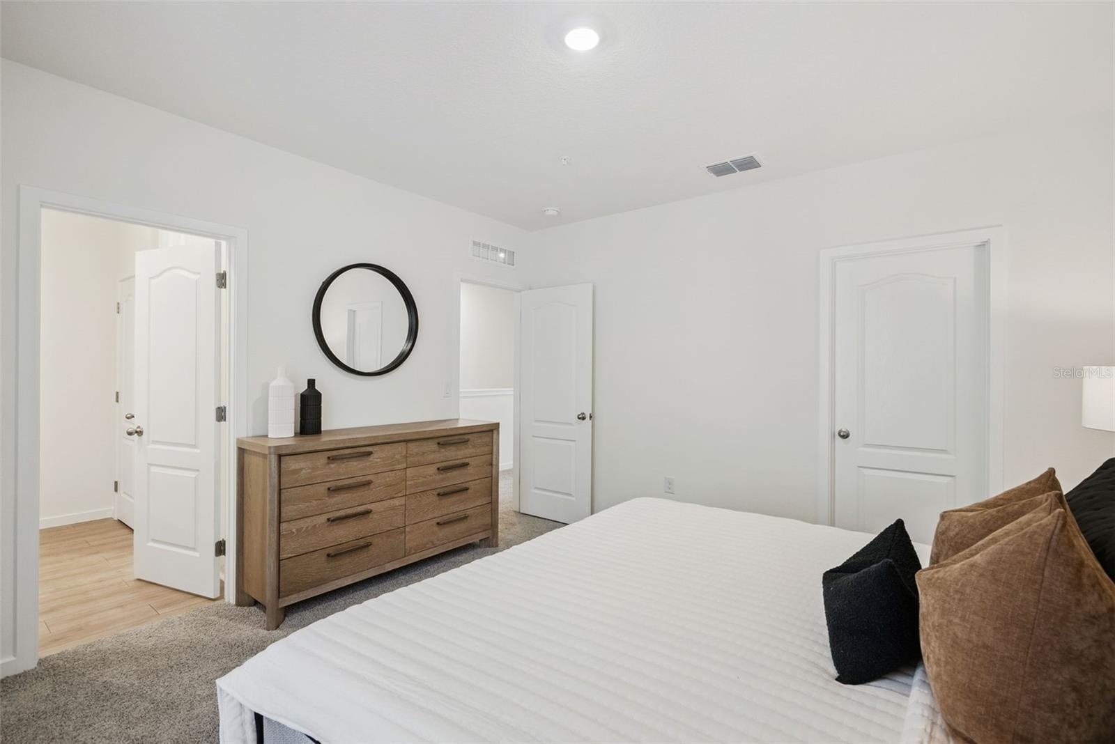 Image 24 of 36 For 3511 Wye Oak Drive