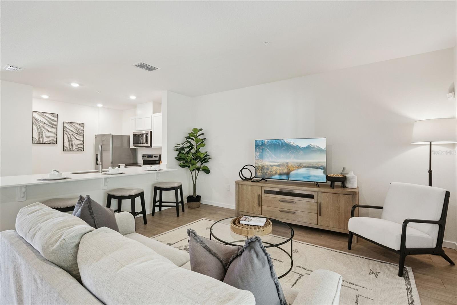 Image 6 of 36 For 3511 Wye Oak Drive