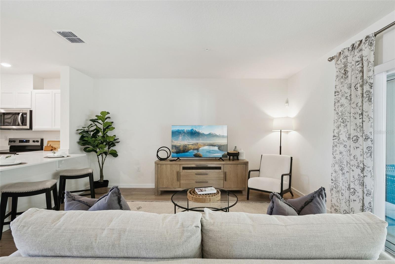 Image 7 of 36 For 3511 Wye Oak Drive