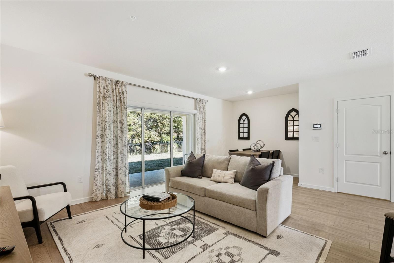 Image 9 of 36 For 3511 Wye Oak Drive