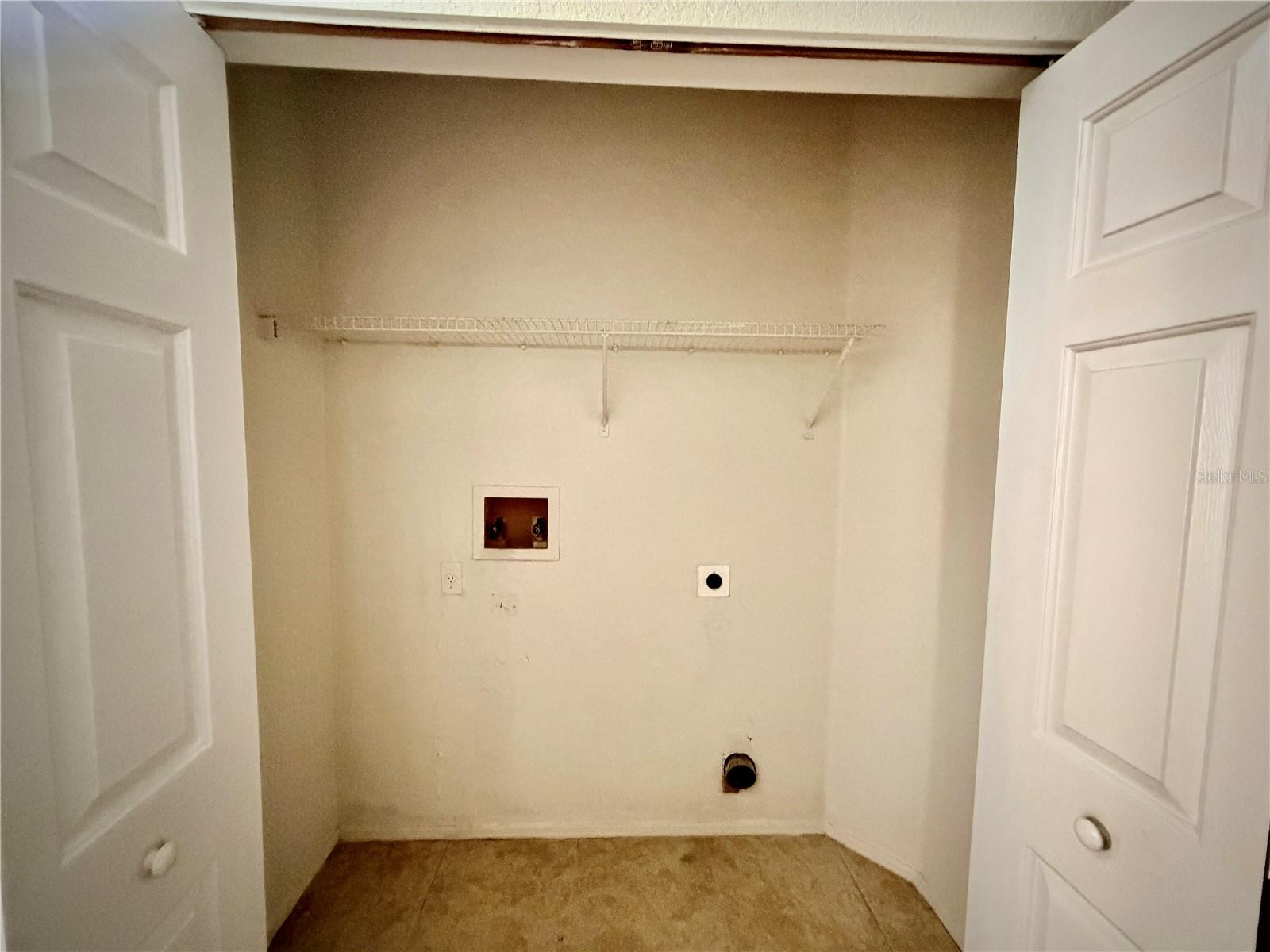 Image 23 of 32 For 240 Villa Di Este Terrace 204