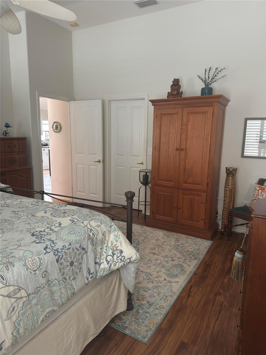 Image 10 of 18 For 8144 Sanguinelli Road