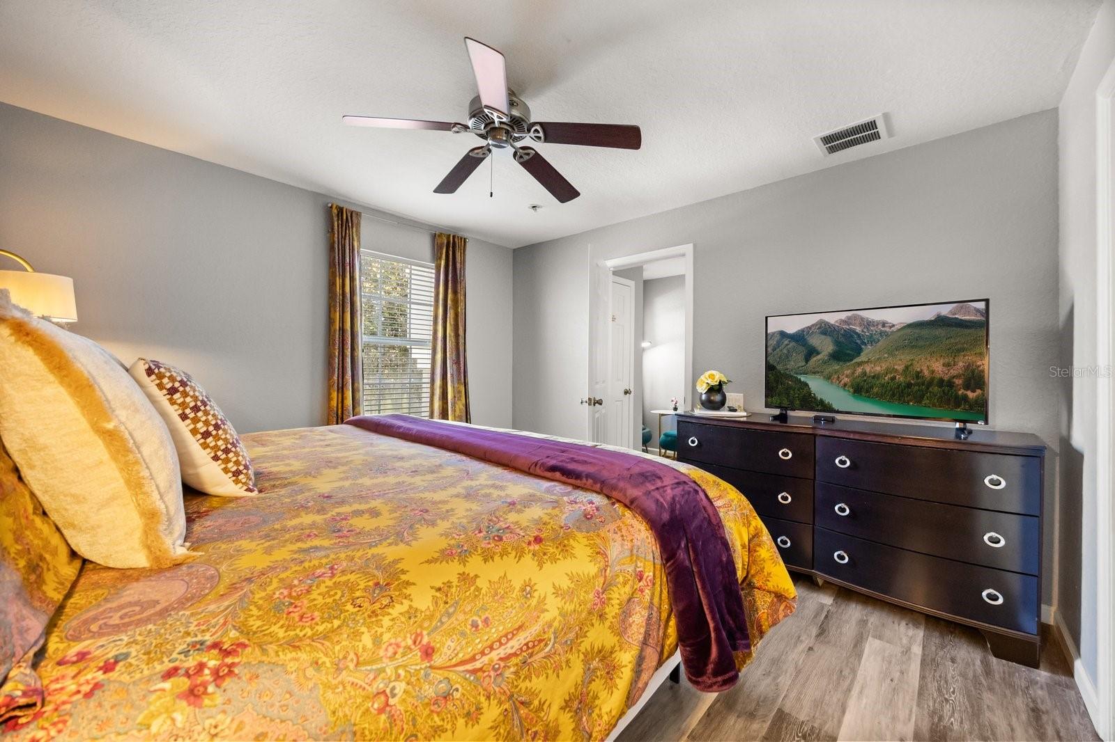 Image 22 of 42 For 7728 Teascone Boulevard