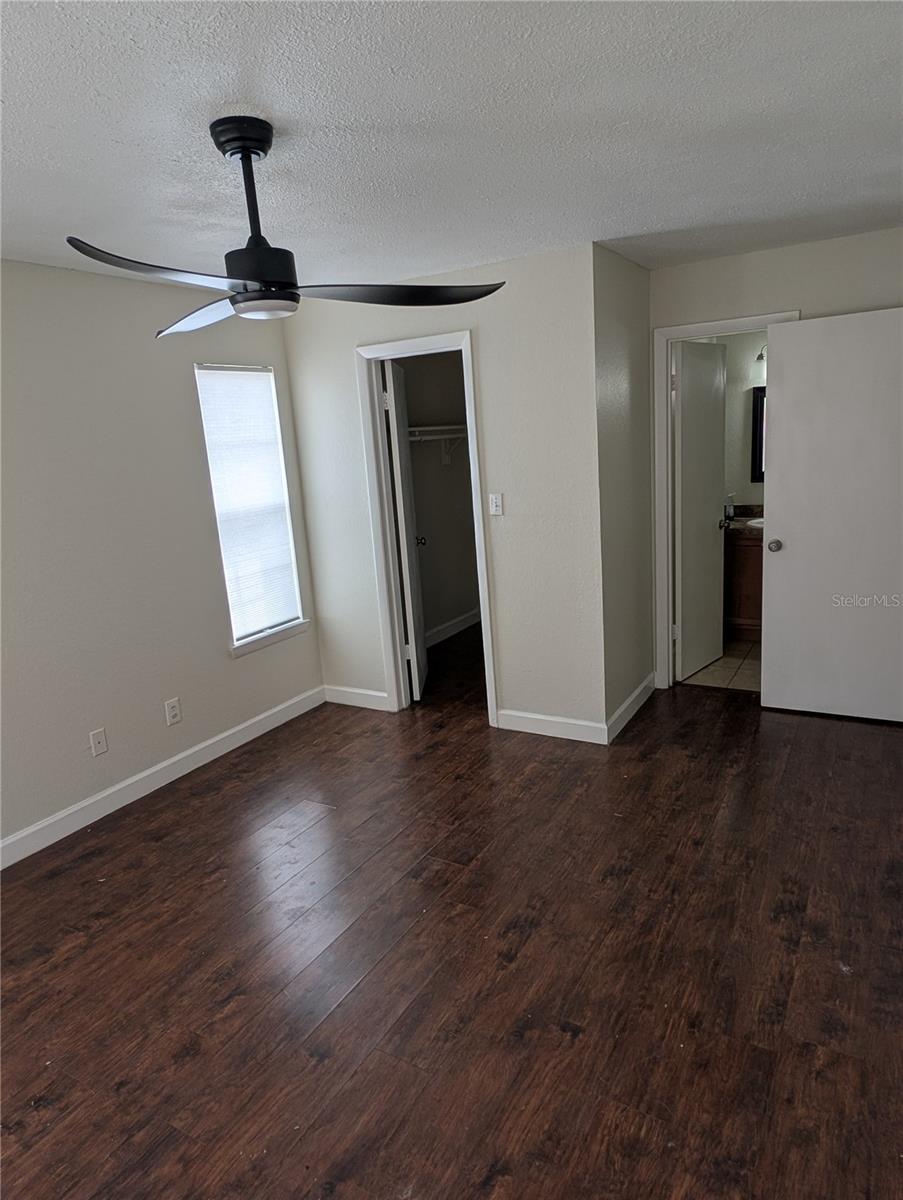 Image 14 of 17 For 4367 Thornbriar Lane P208