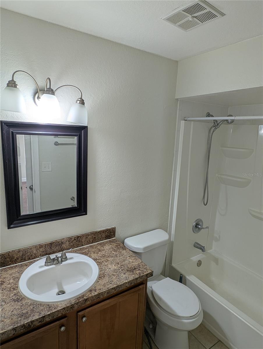 Image 16 of 17 For 4367 Thornbriar Lane P208