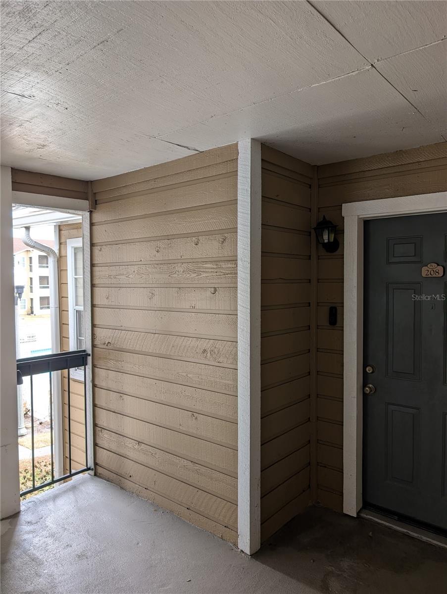 Image 4 of 17 For 4367 Thornbriar Lane P208