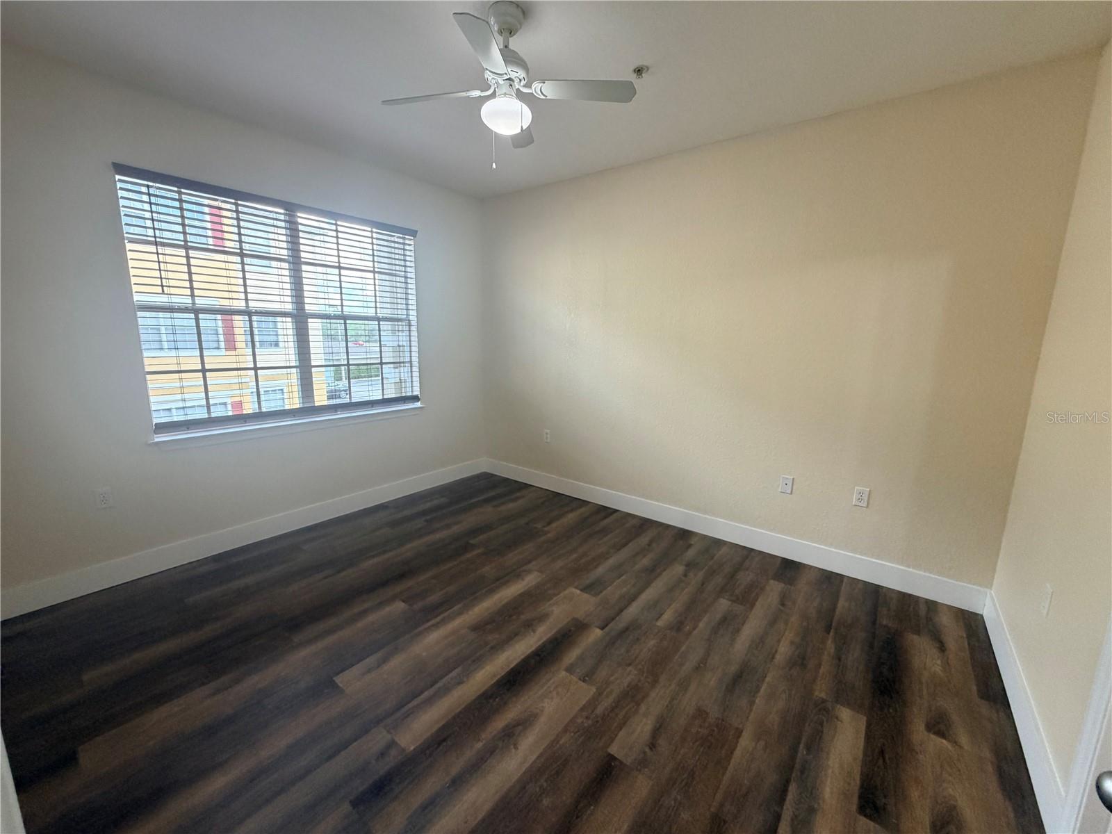 Image 10 of 19 For 8137 Claire Ann Drive 207