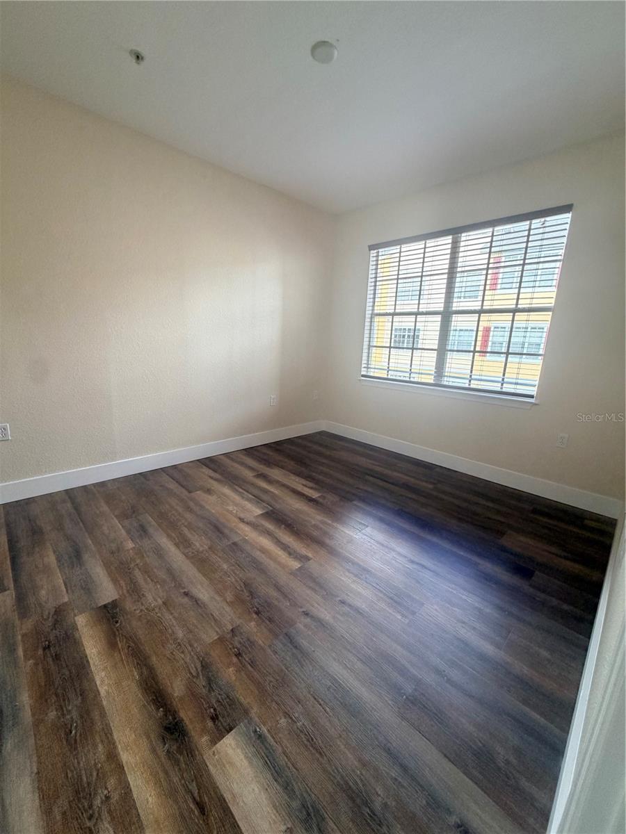 Image 16 of 19 For 8137 Claire Ann Drive 207