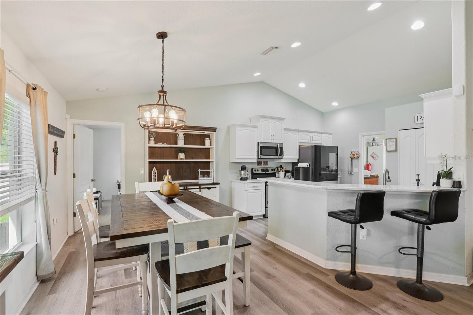 Image 5 of 24 For 3615 Celebration Drive