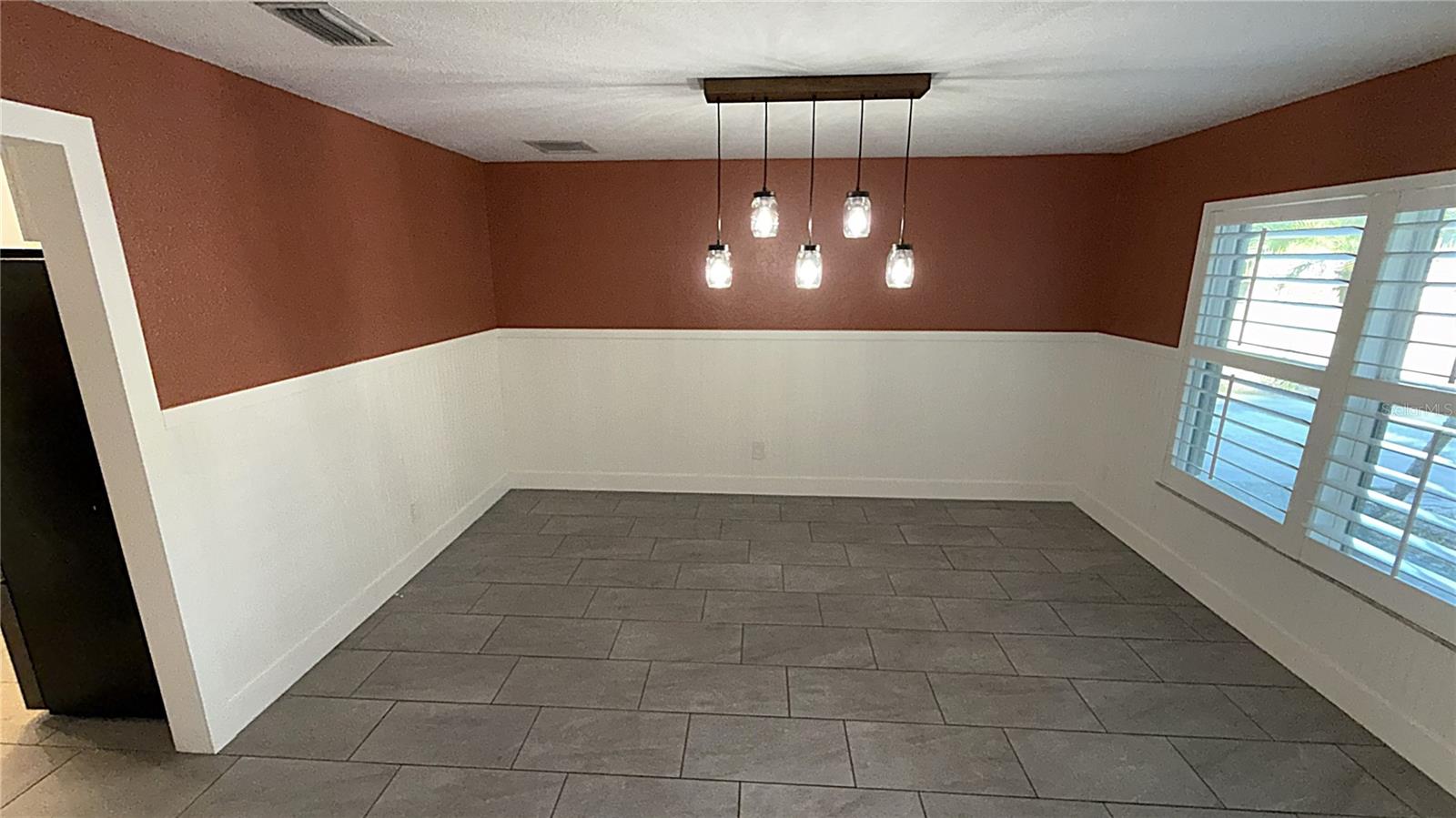 Image 14 of 67 For 432 Wilderness Drive