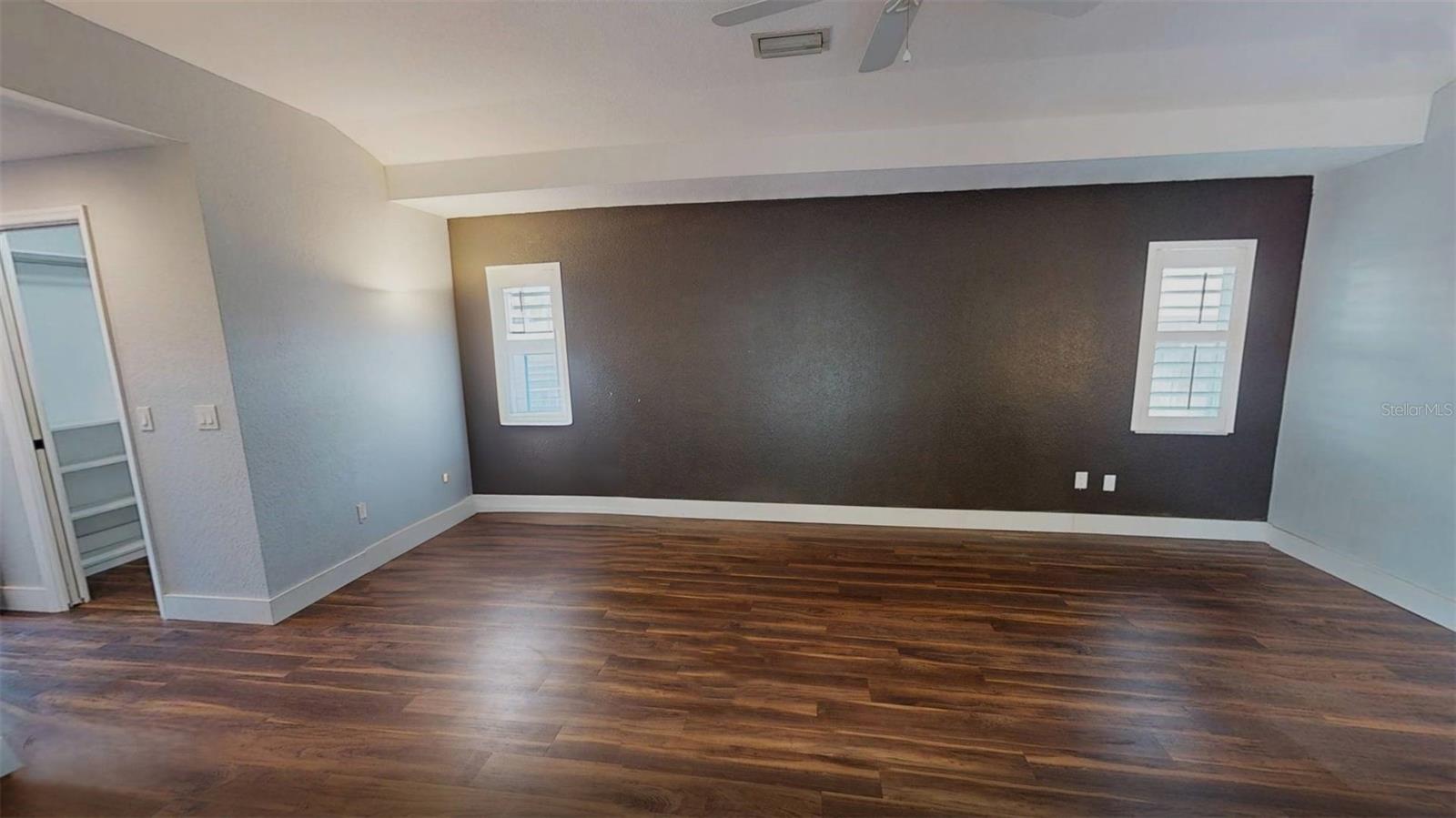 Image 26 of 67 For 432 Wilderness Drive