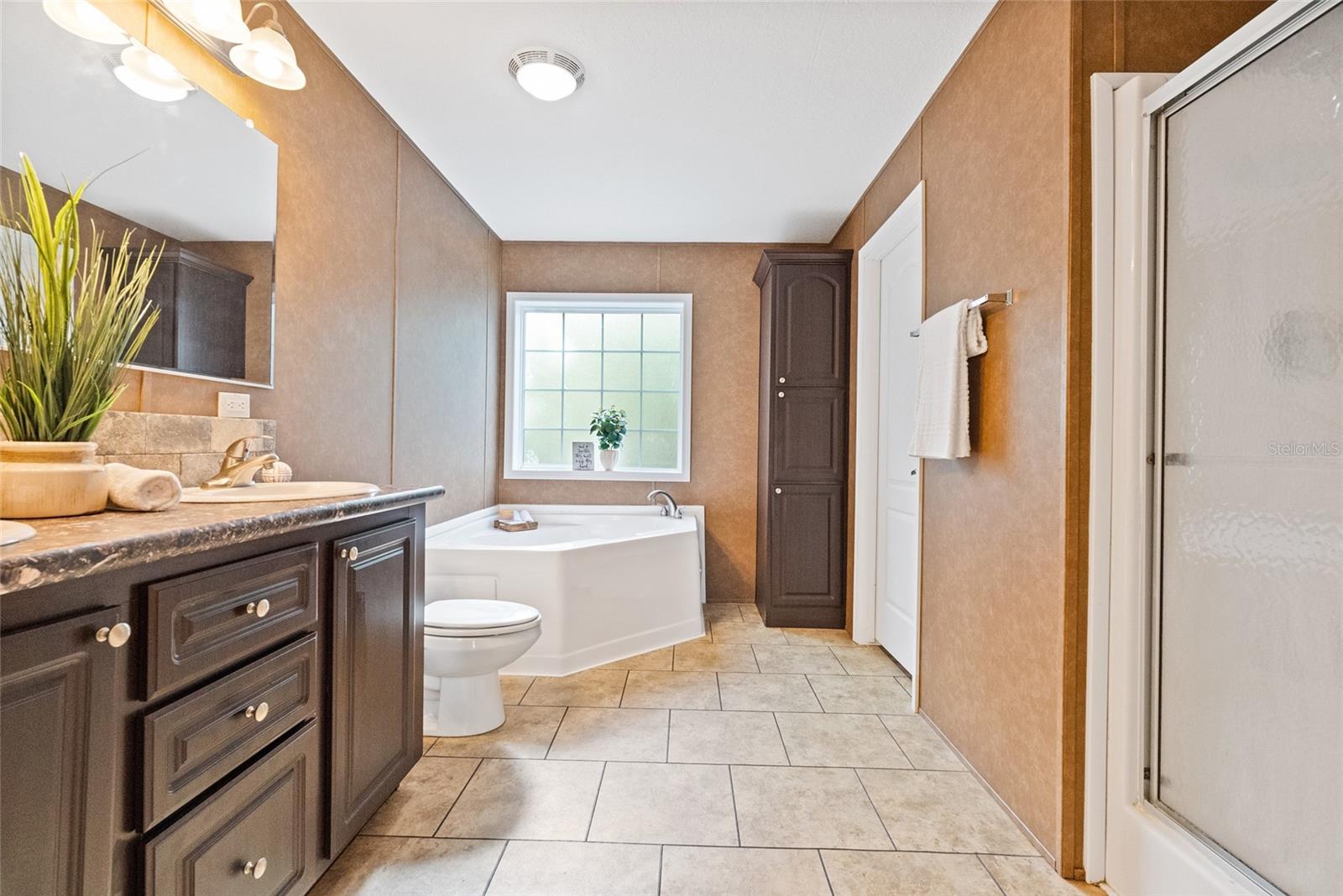 Image 22 of 37 For 1044 Osceola Trail