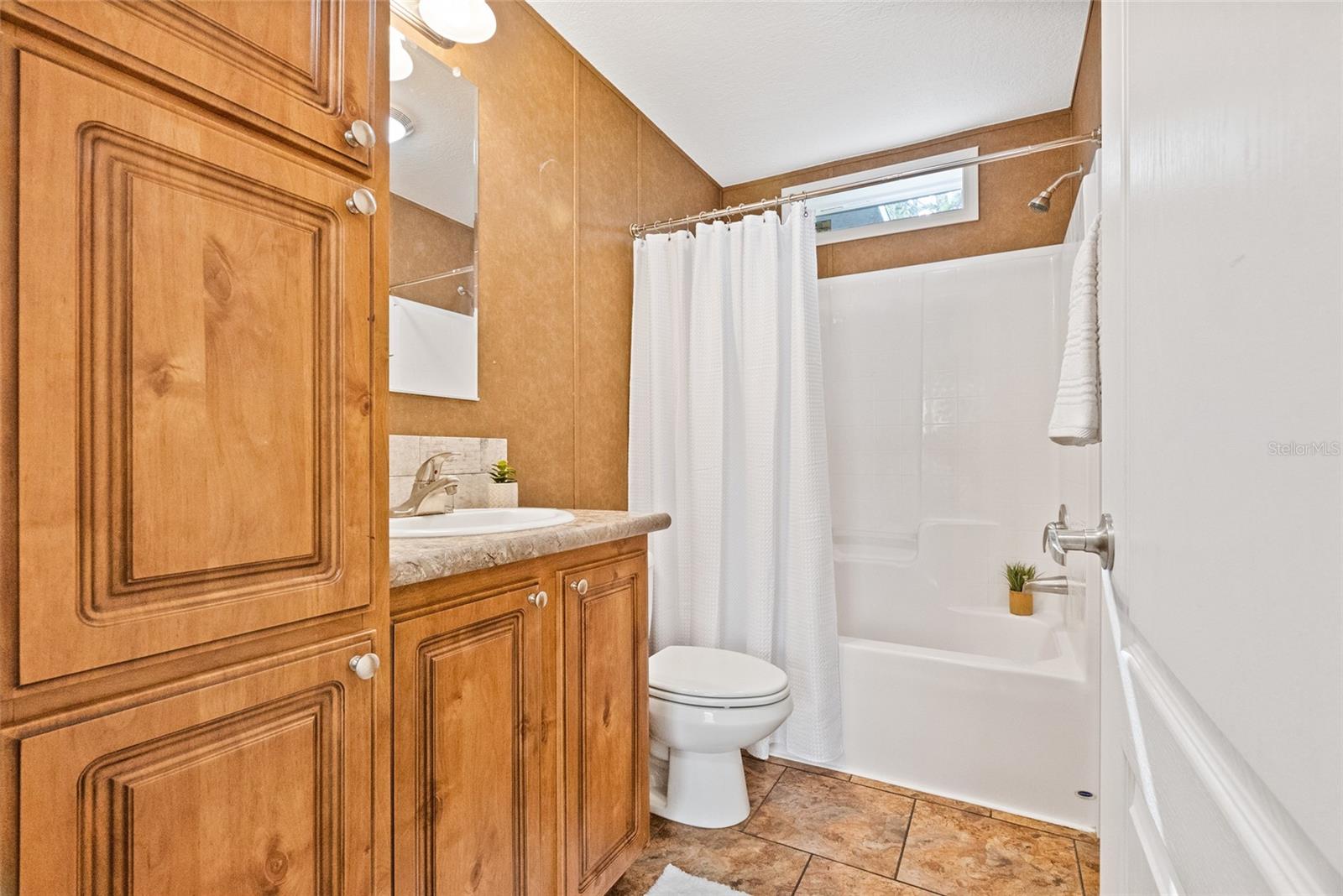 Image 28 of 37 For 1044 Osceola Trail