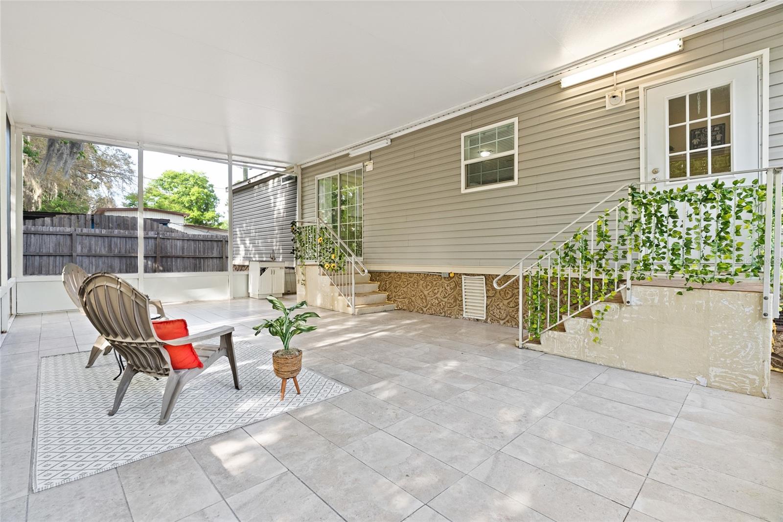 Image 31 of 37 For 1044 Osceola Trail