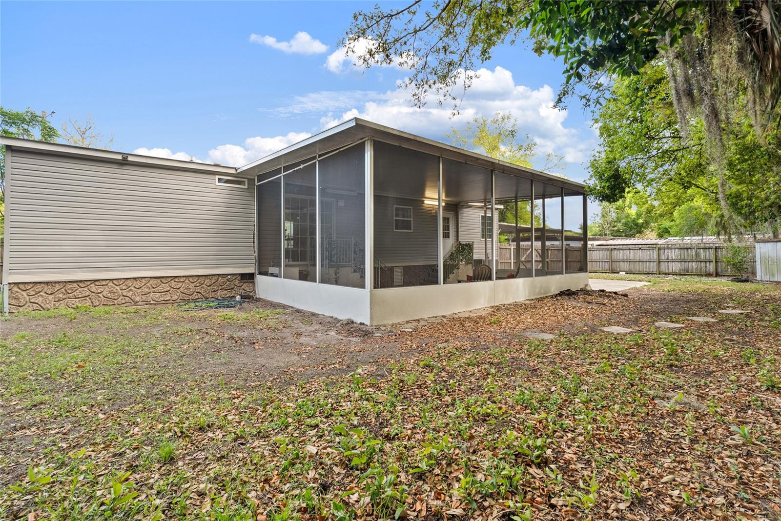 Image 34 of 37 For 1044 Osceola Trail