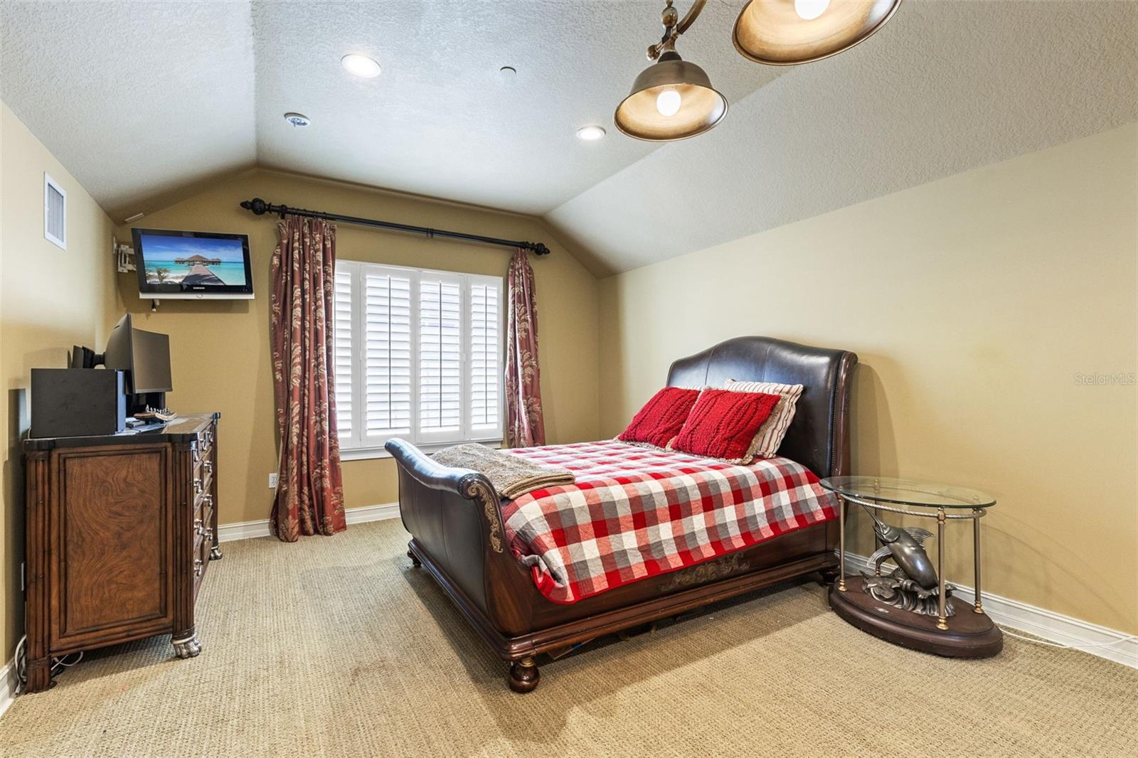 Image 30 of 53 For 3884 Lower Park Road