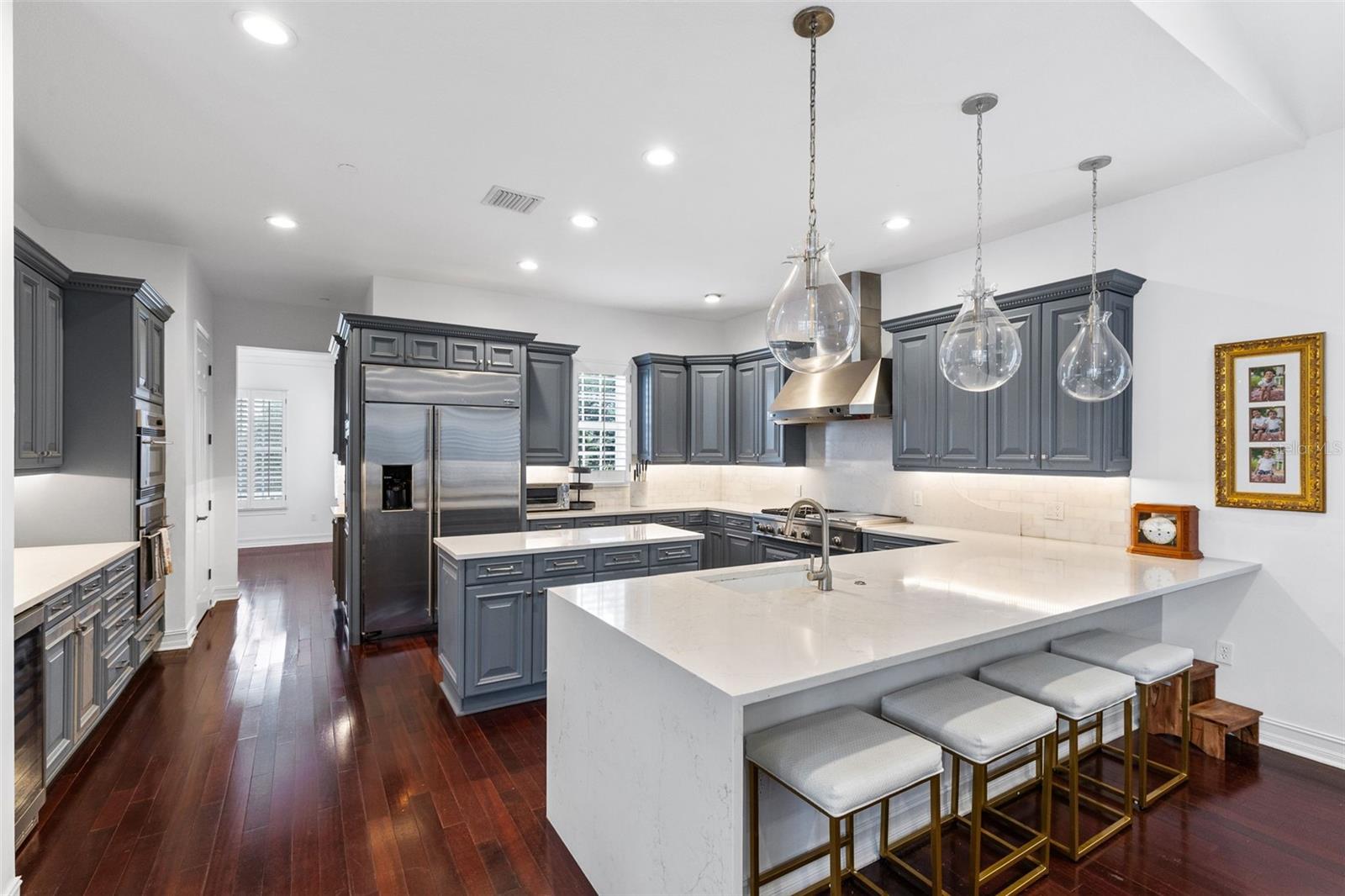 Image 8 of 53 For 3884 Lower Park Road