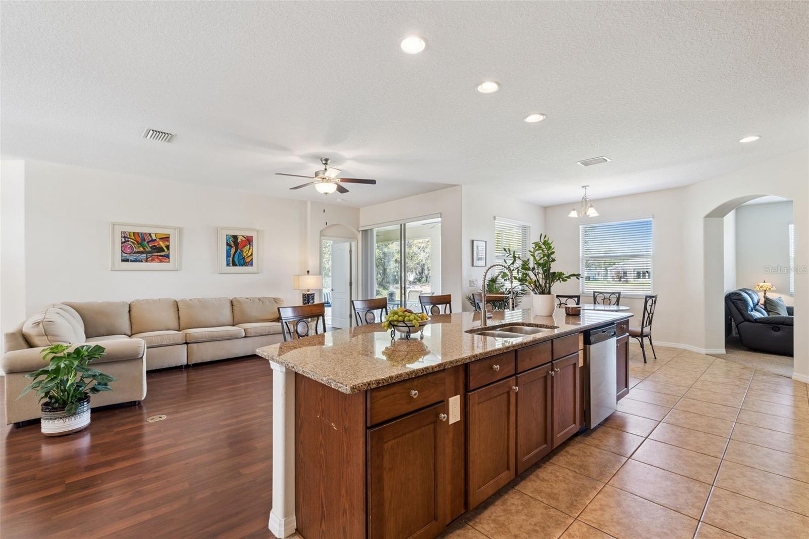 Image 13 of 66 For 26645 Manassas Drive