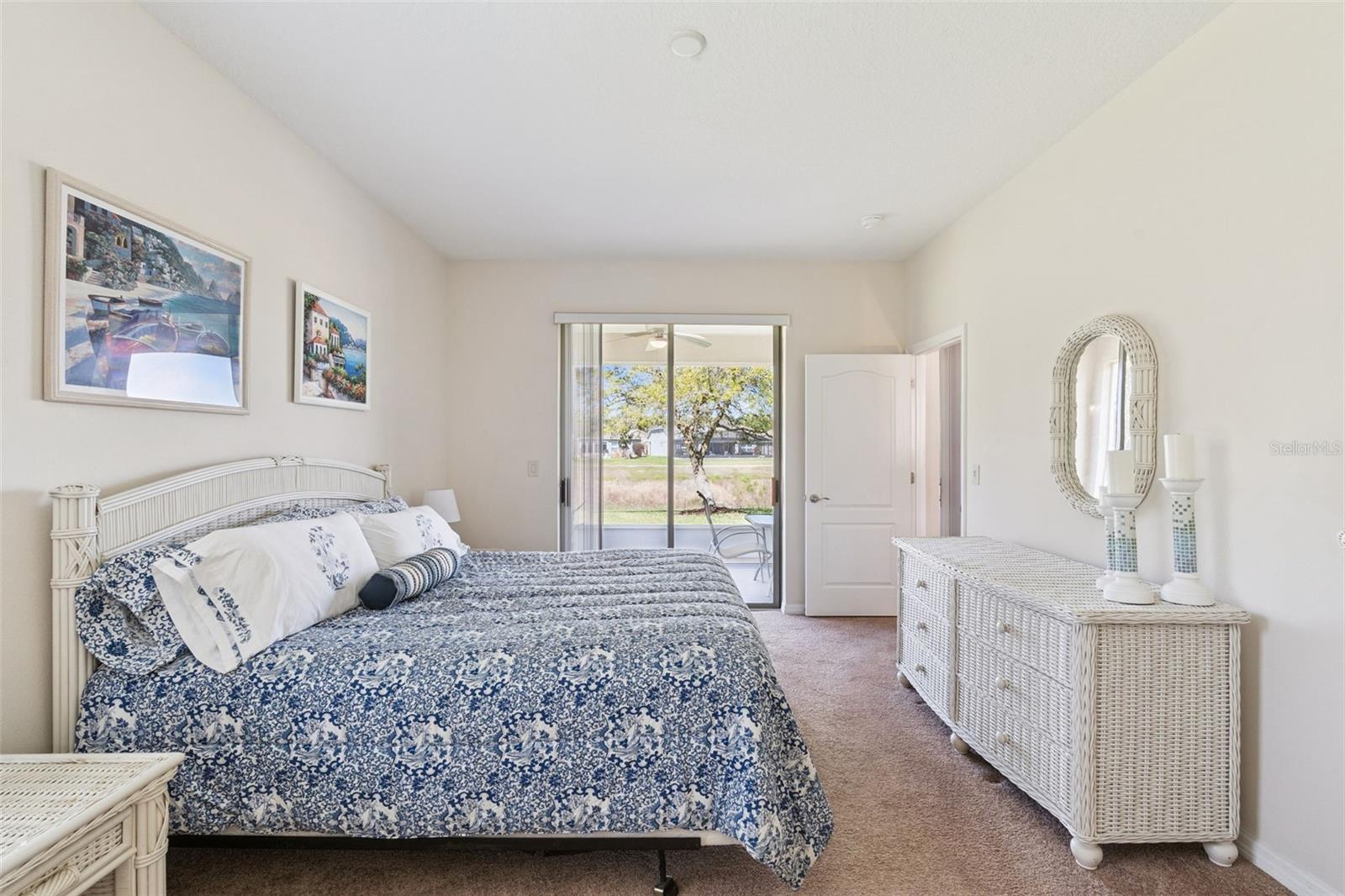 Image 16 of 66 For 26645 Manassas Drive