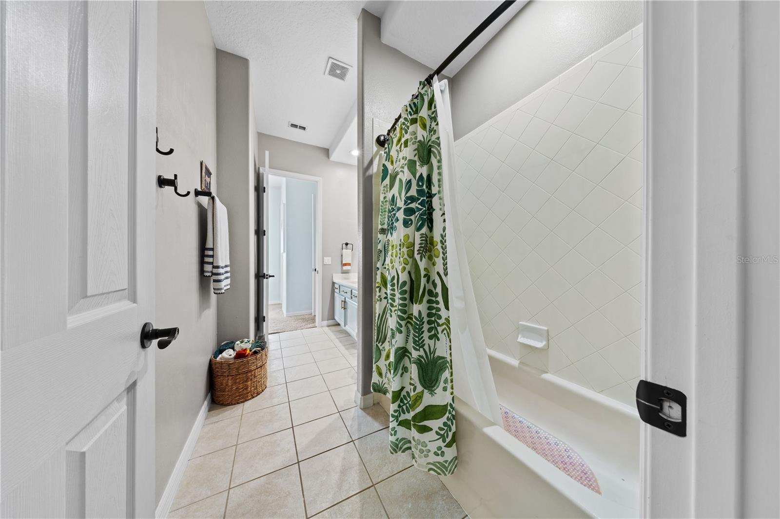 Image 44 of 60 For 4887 Cains Wren Trail