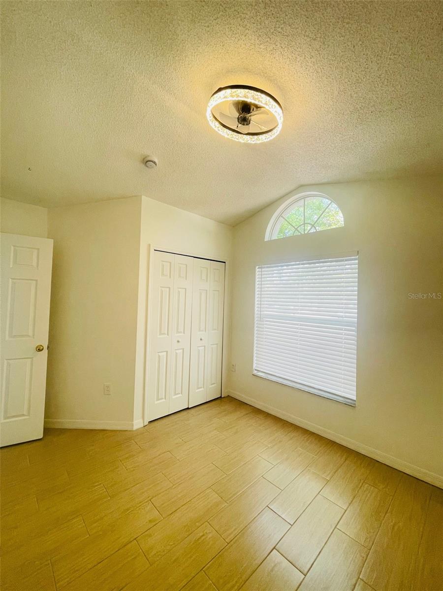 Image 17 of 21 For 2425 Timothy Lane