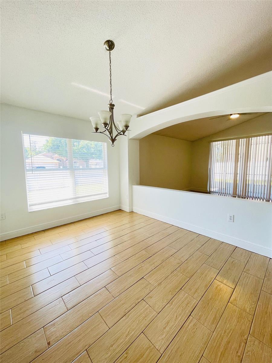 Image 4 of 21 For 2425 Timothy Lane