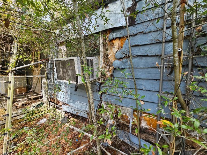 Image 15 of 21 For 4210 175th Street Road