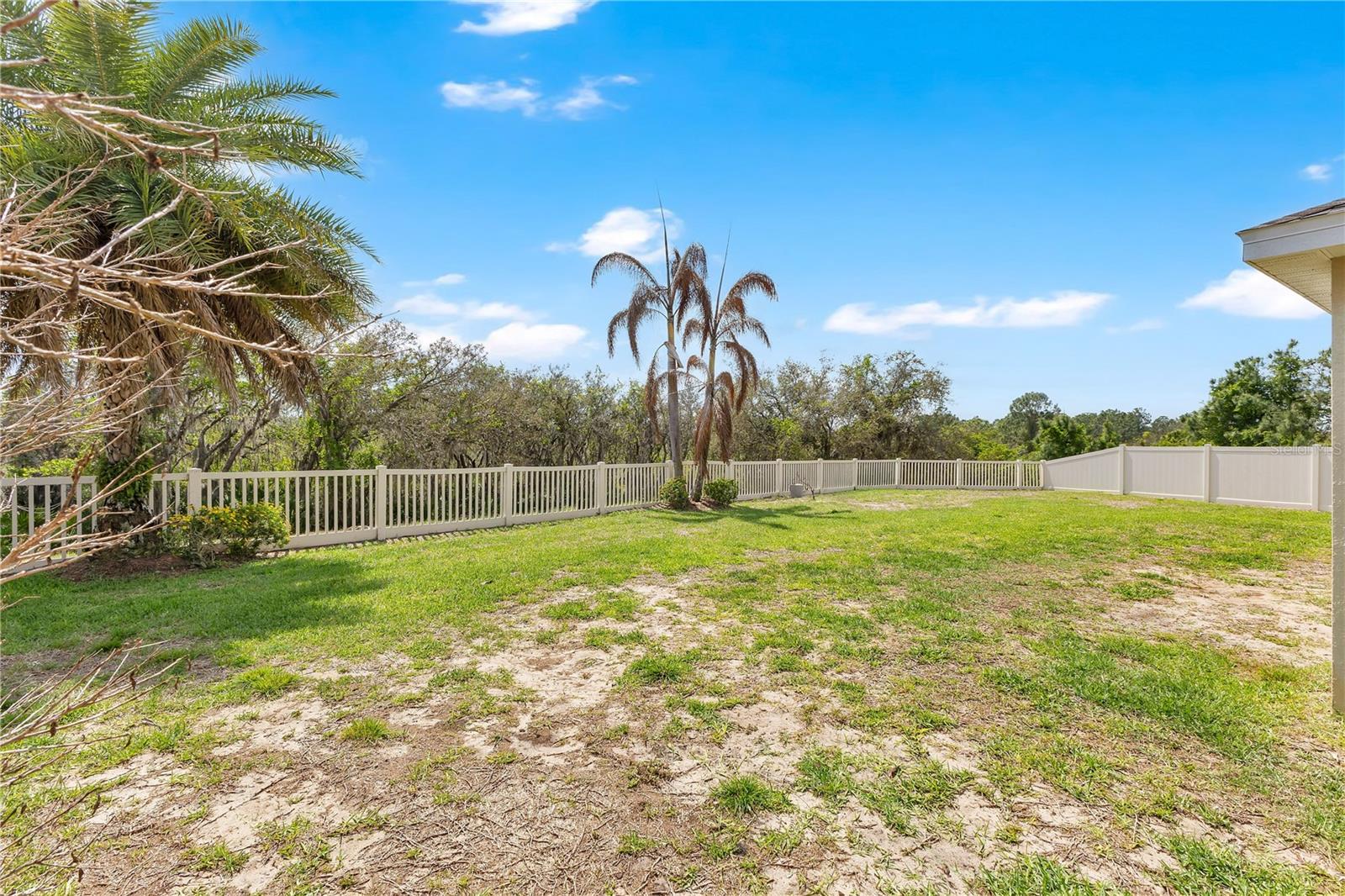 Image 22 of 34 For 116 Whirlaway Drive