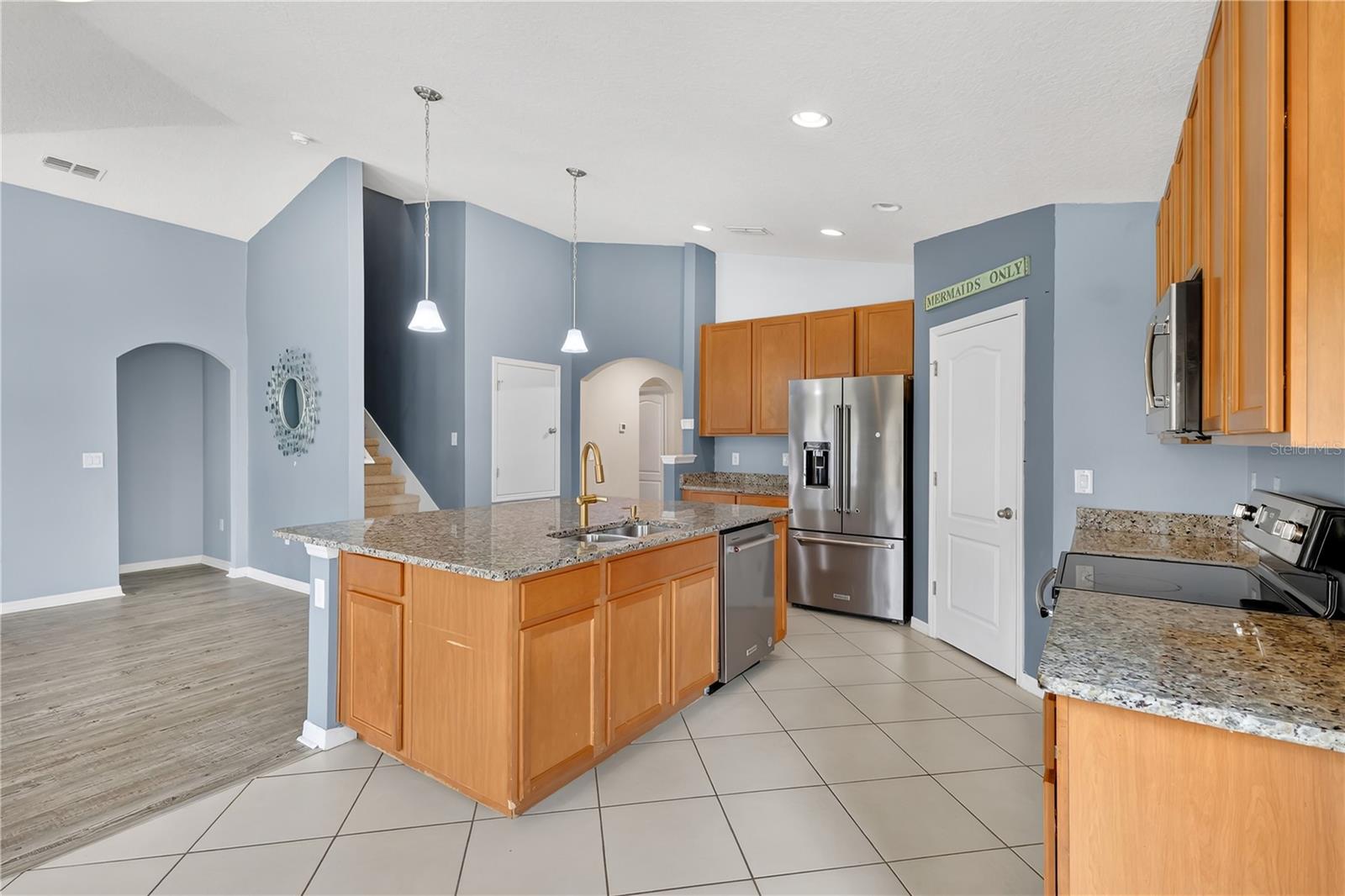 Image 6 of 34 For 116 Whirlaway Drive