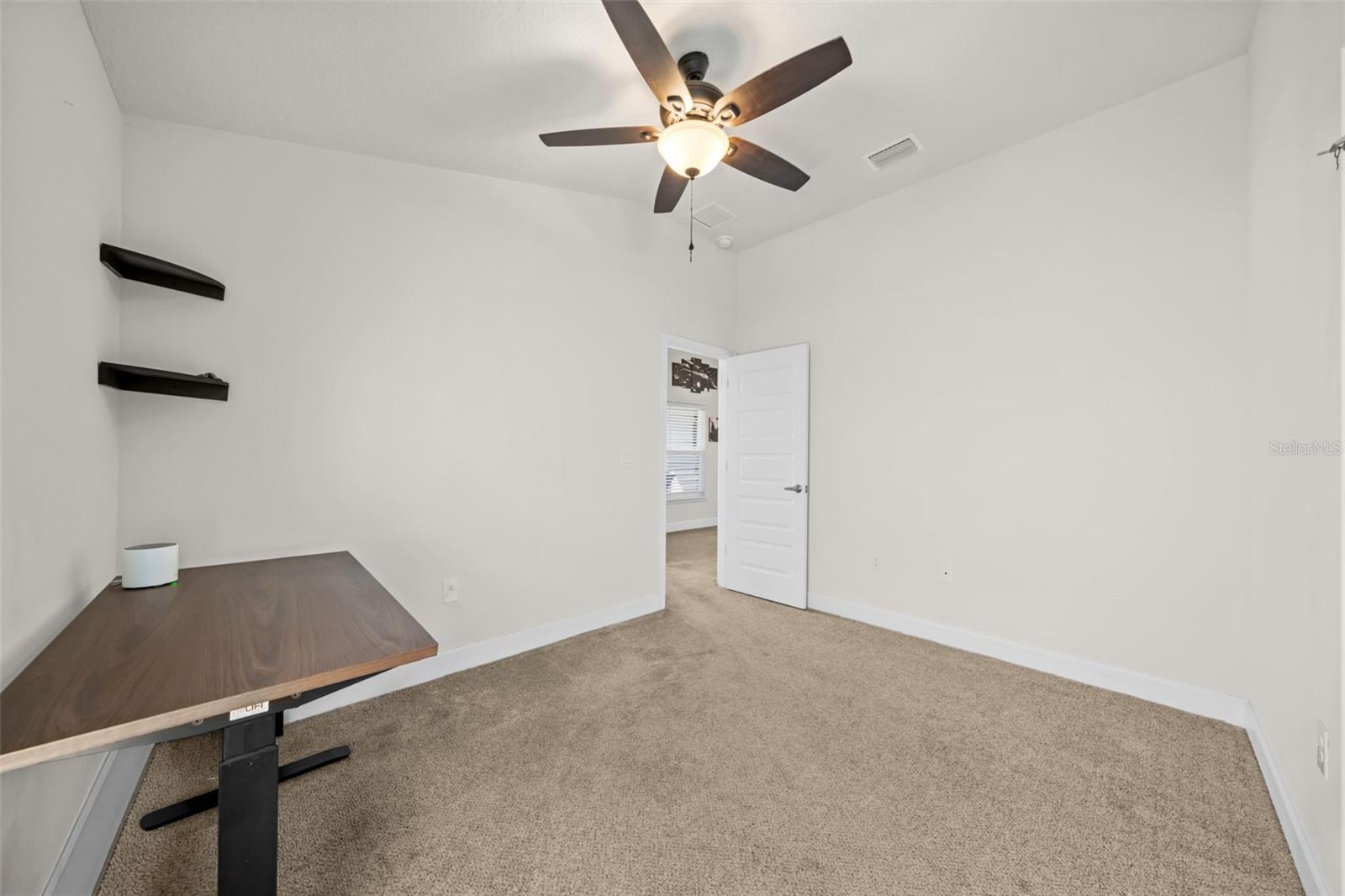 Image 19 of 45 For 695 Lantana Street