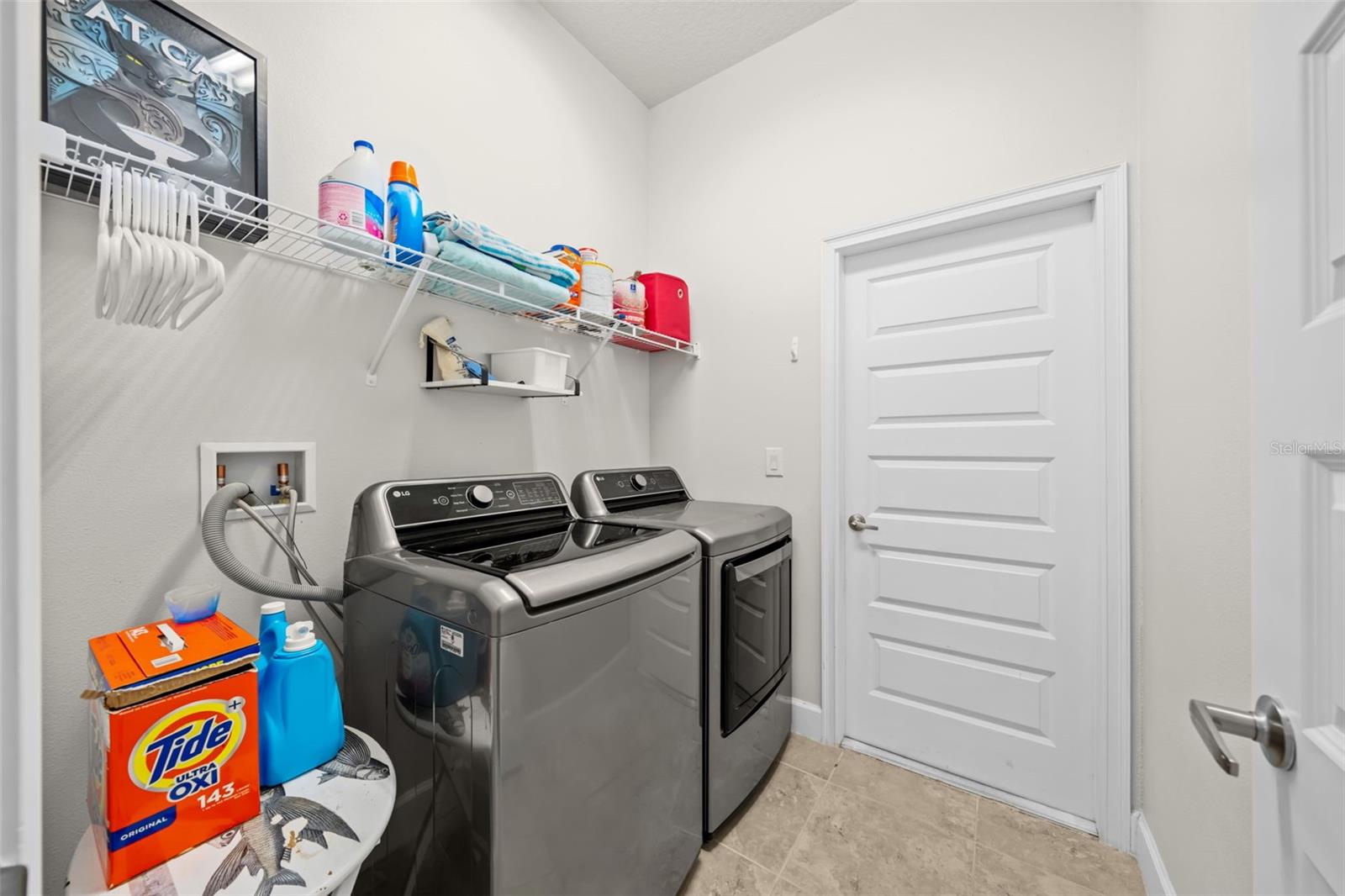 Image 22 of 45 For 695 Lantana Street