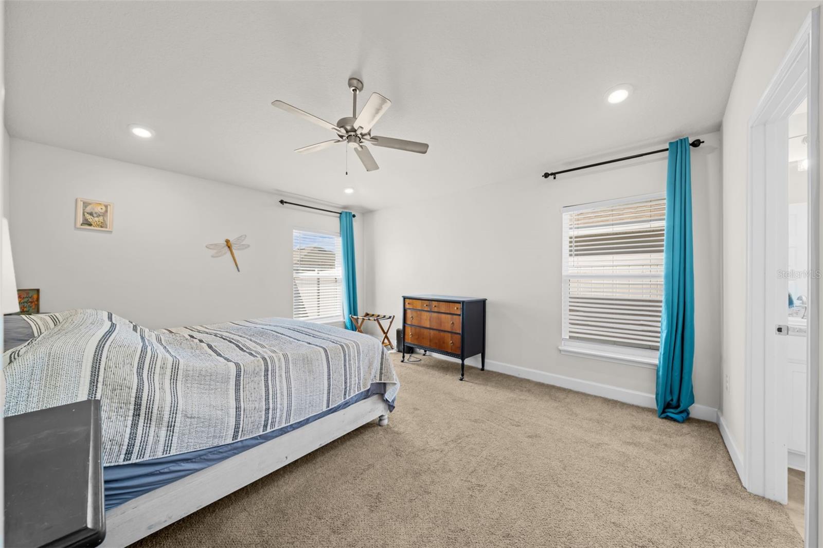 Image 29 of 45 For 695 Lantana Street