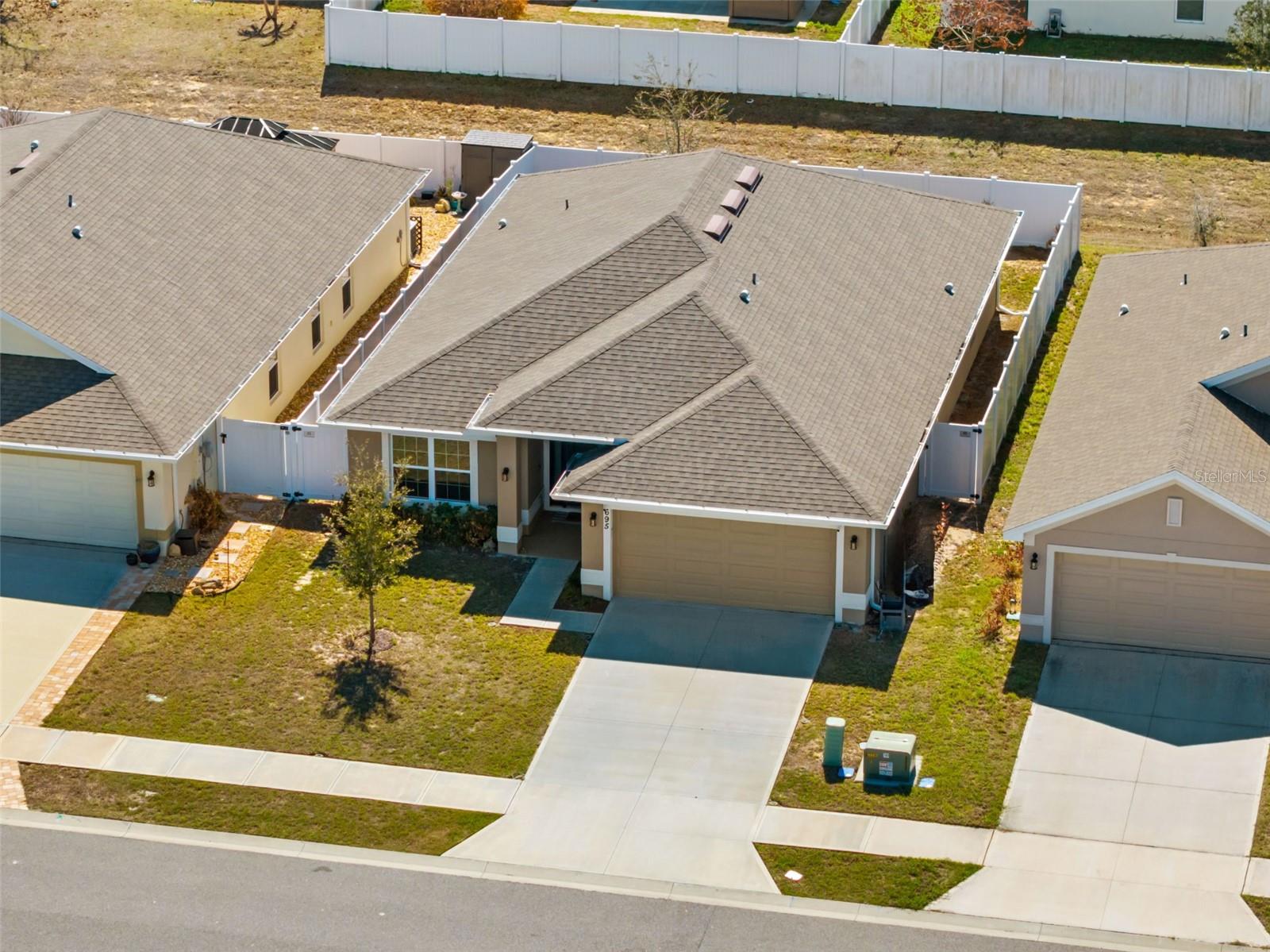 Image 36 of 45 For 695 Lantana Street