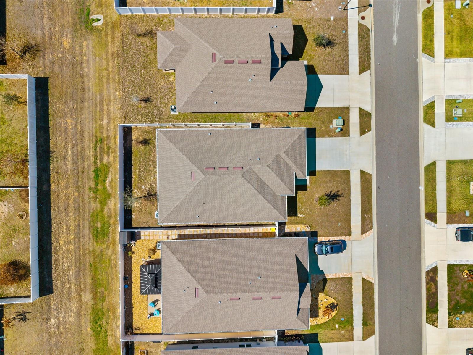 Image 41 of 45 For 695 Lantana Street