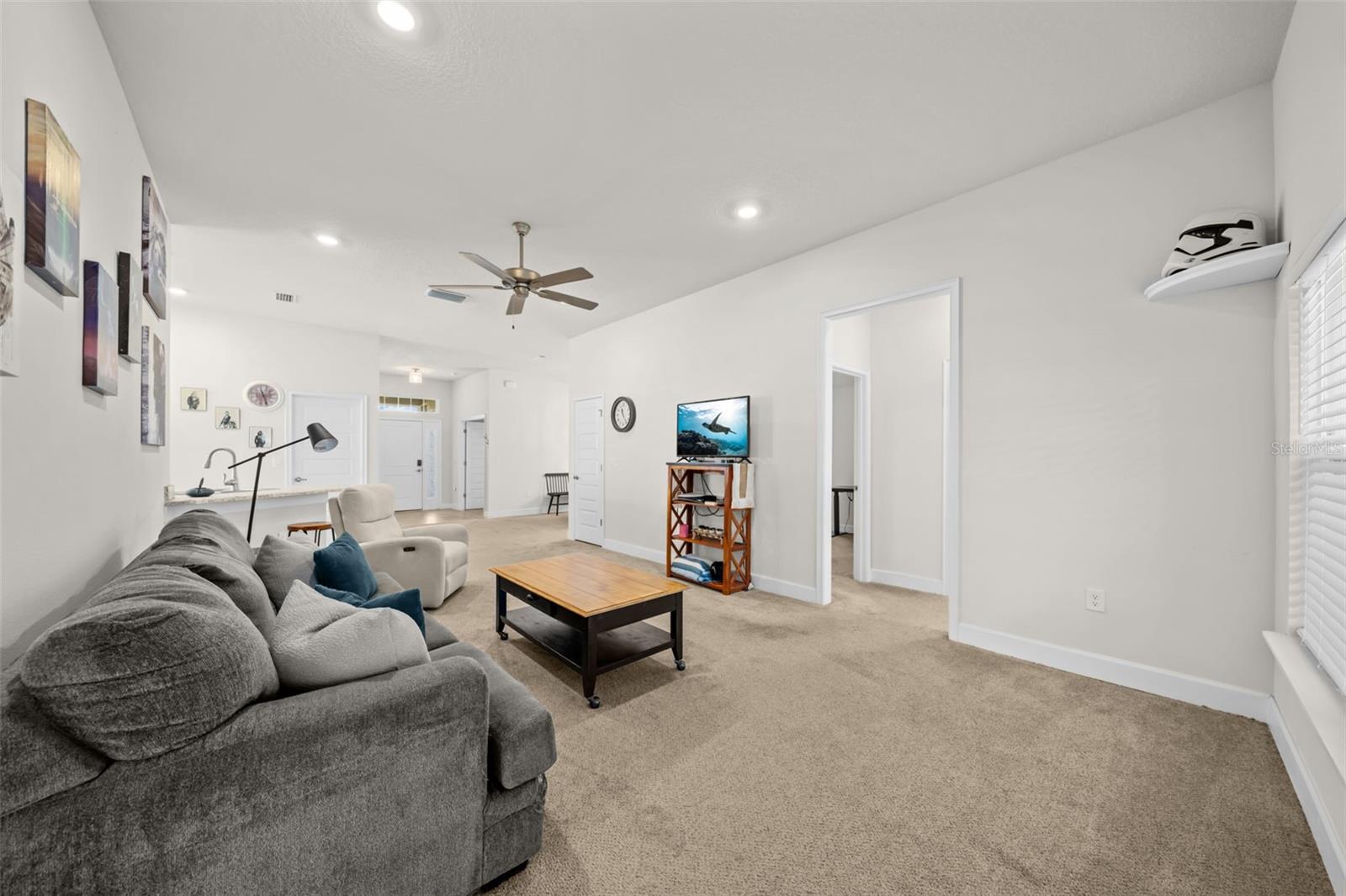 Image 5 of 45 For 695 Lantana Street