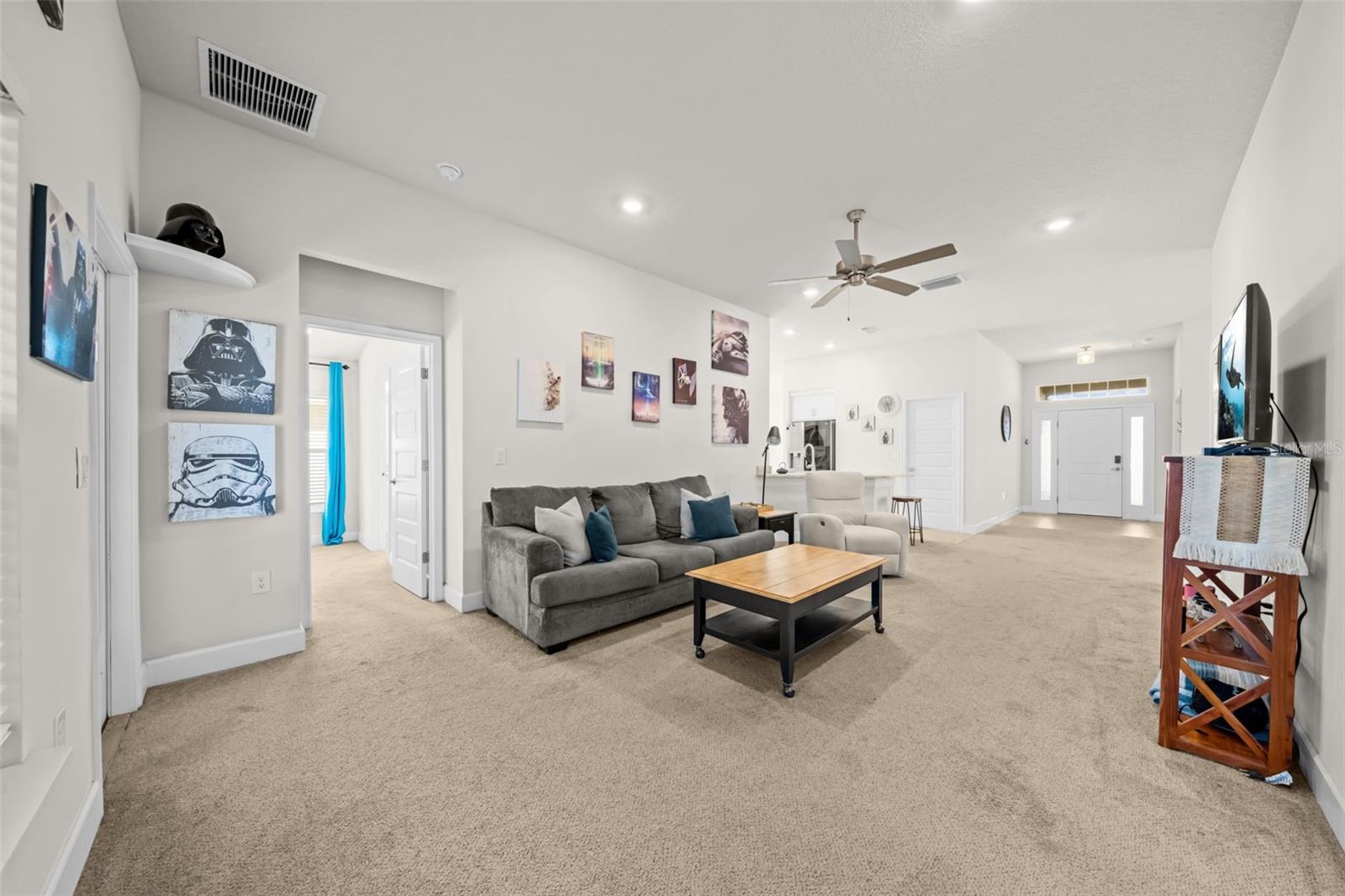 Image 6 of 45 For 695 Lantana Street