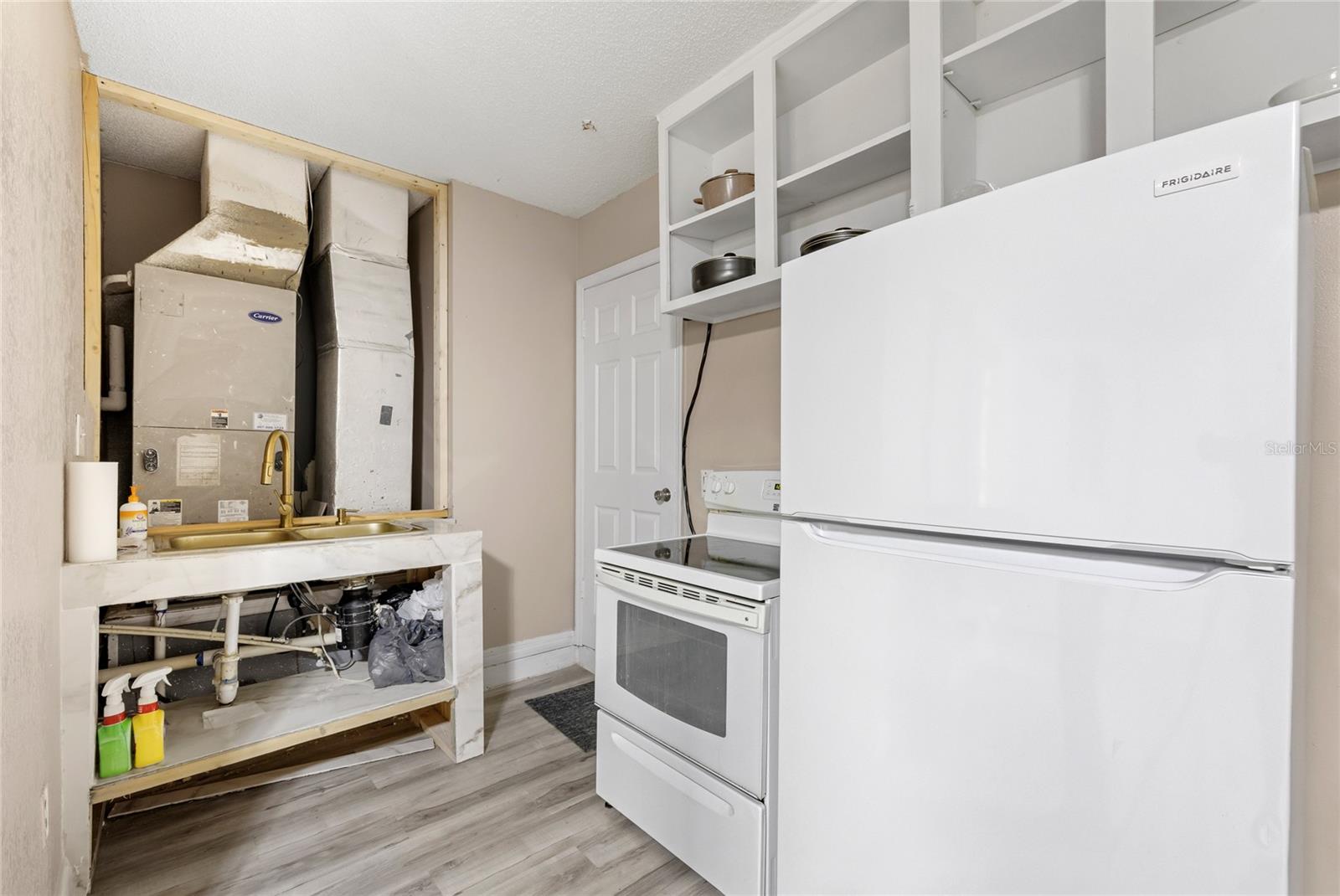 Image 27 of 30 For 7033 Tallowtree Lane