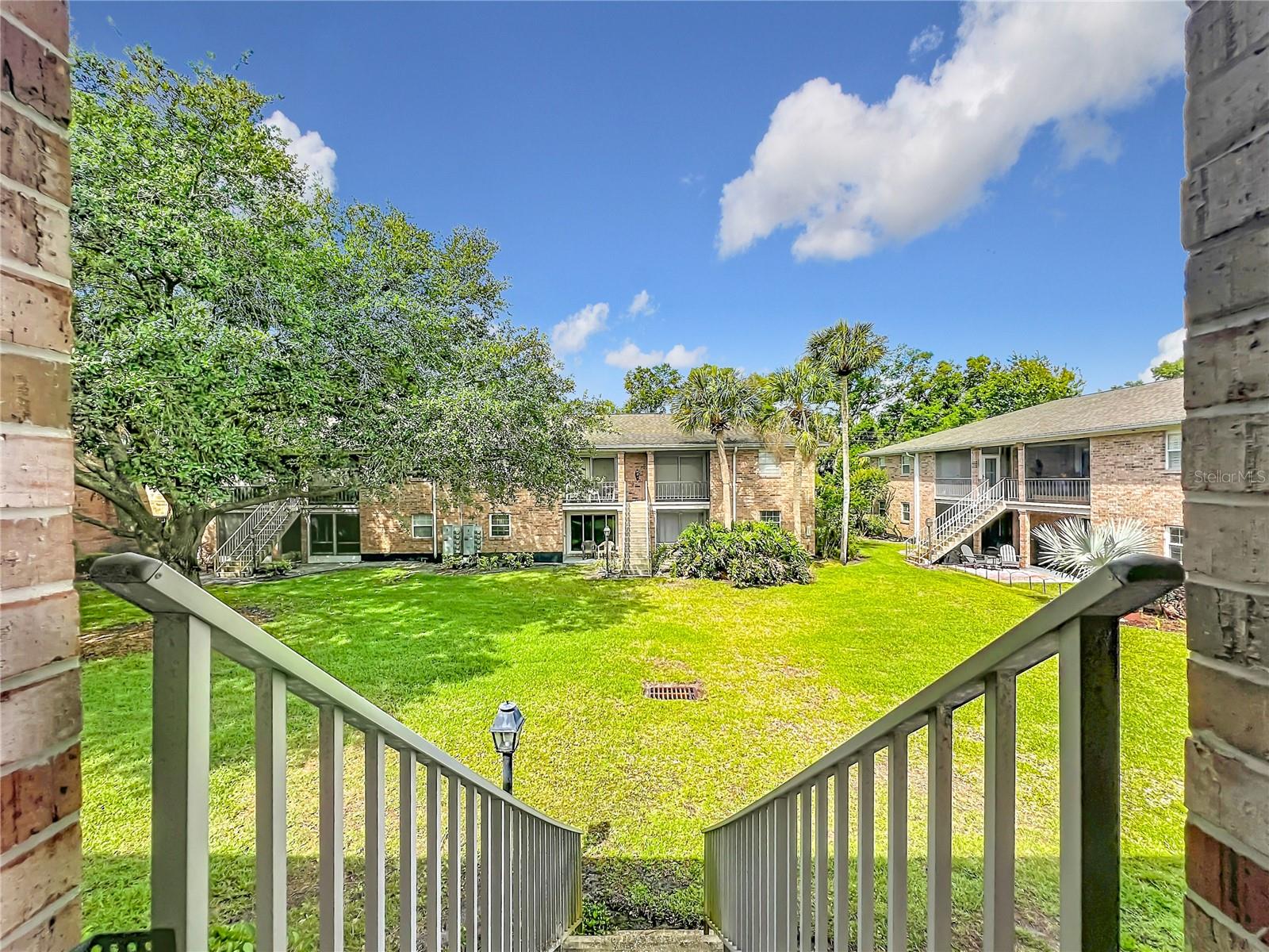 Image 20 of 24 For 4262 Lake Underhill Road 9c7